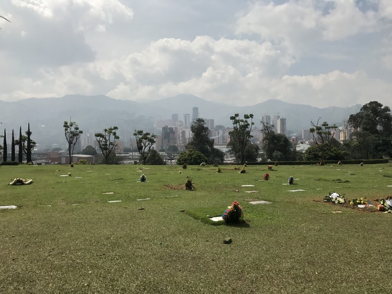 envigado, pablo escobar'ın mezarı